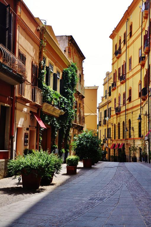 Suite Via Sulis 61 Cagliari Eksteriør bilde